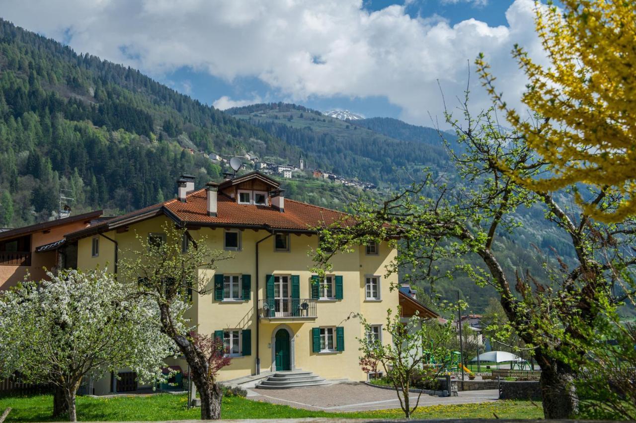 Aparthotel Casa Tomaselli Pellizzano Exteriér fotografie