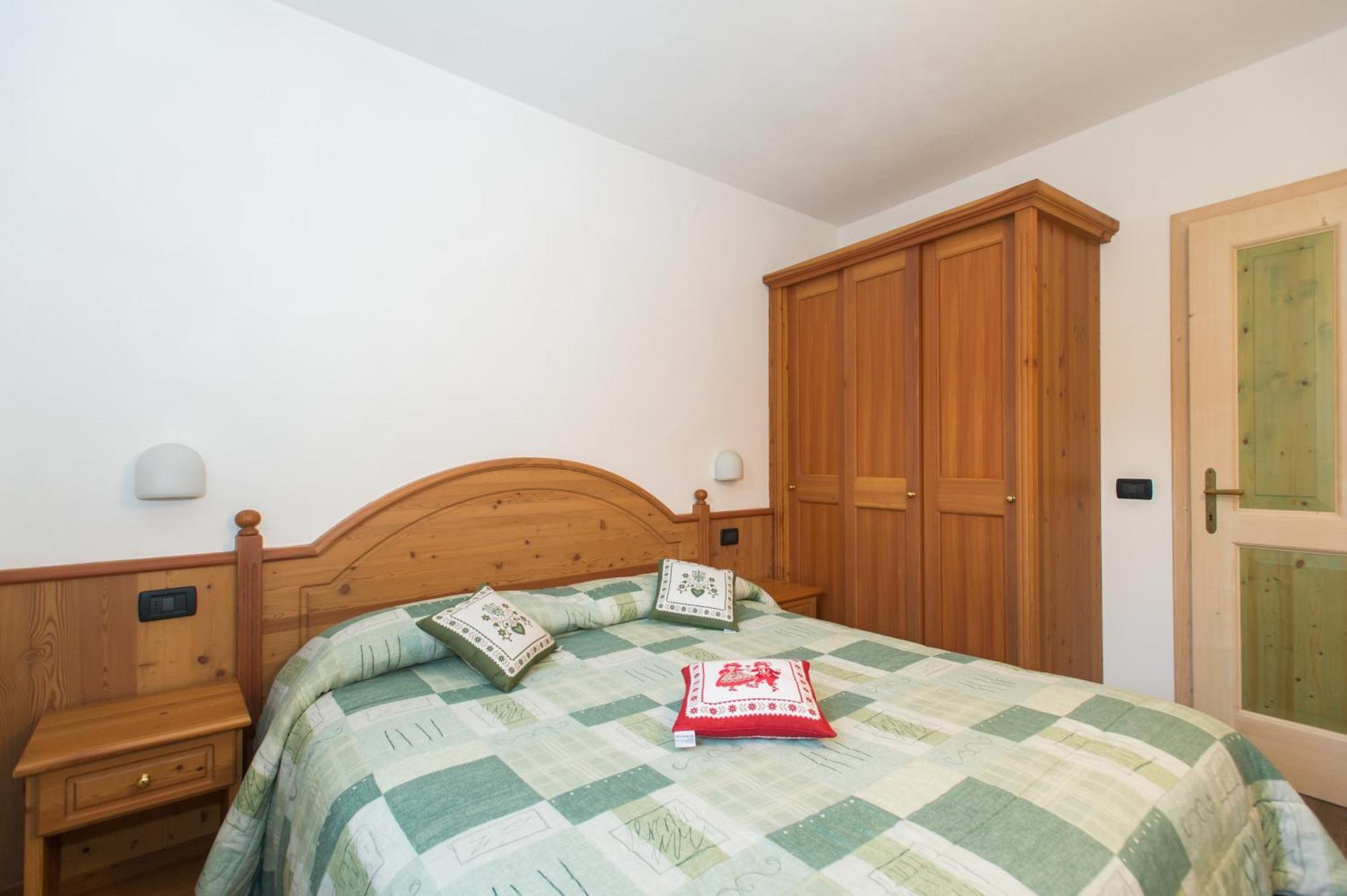 Aparthotel Casa Tomaselli Pellizzano Exteriér fotografie