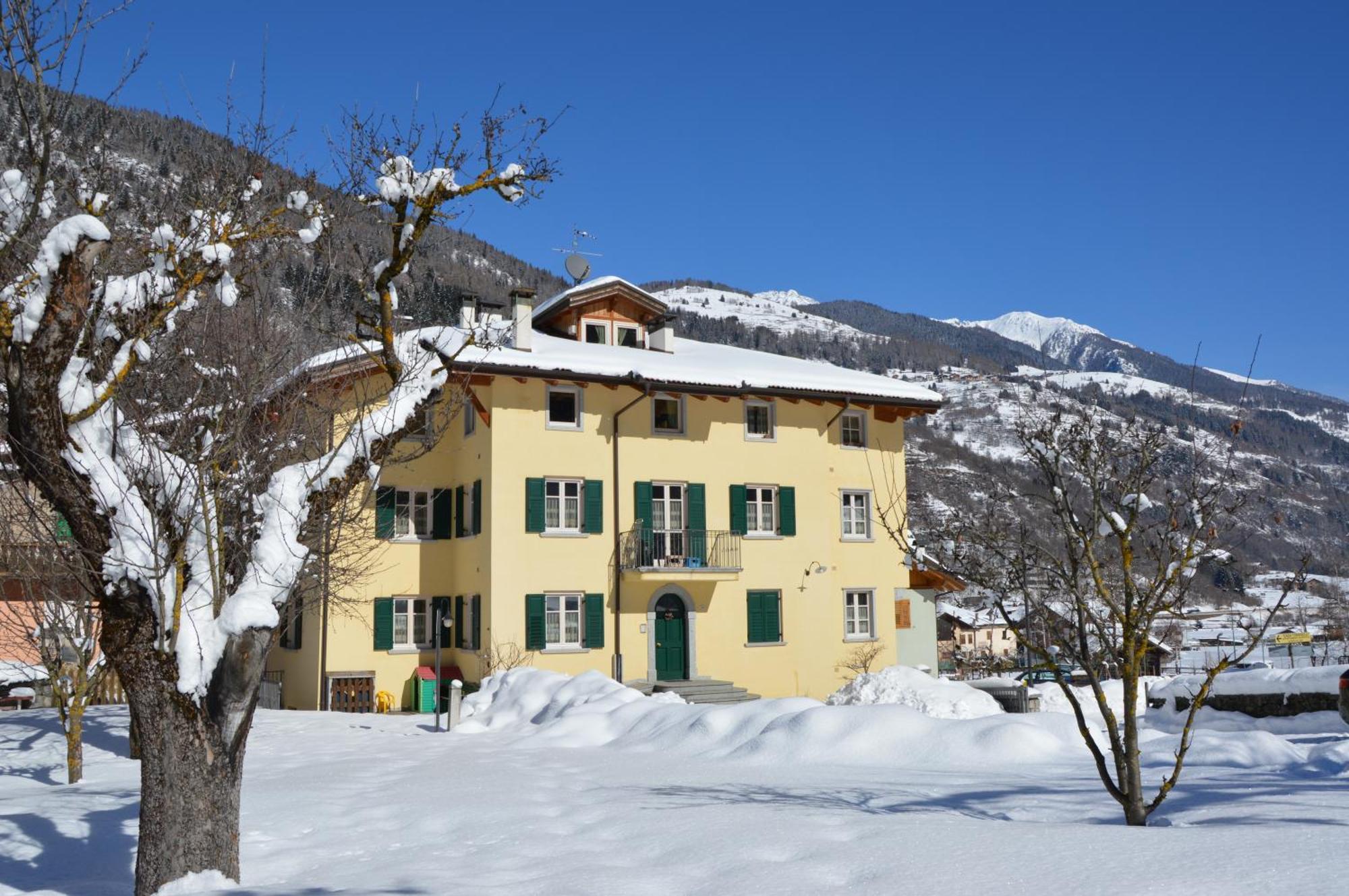 Aparthotel Casa Tomaselli Pellizzano Exteriér fotografie